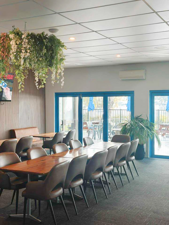 Wangi RSL Club function rooms tables and chairs
